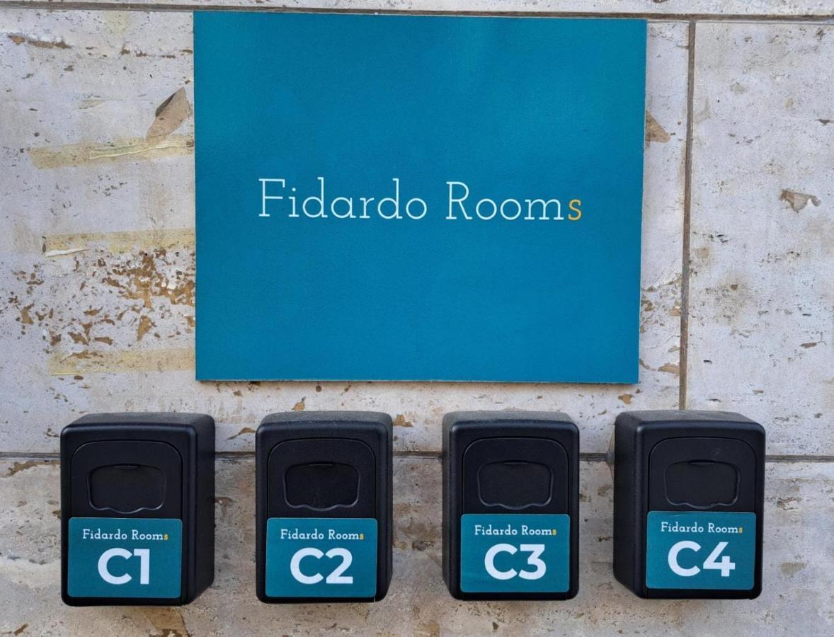 Fidardo Rooms Monopoli Exteriér fotografie